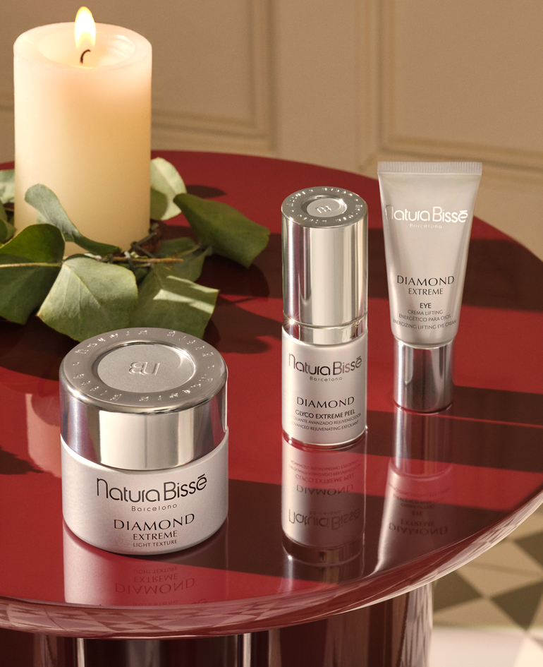 the ultimate rejuvenating set – light - Moisturizers Eye & Lip Exfoliators - Natura Bissé