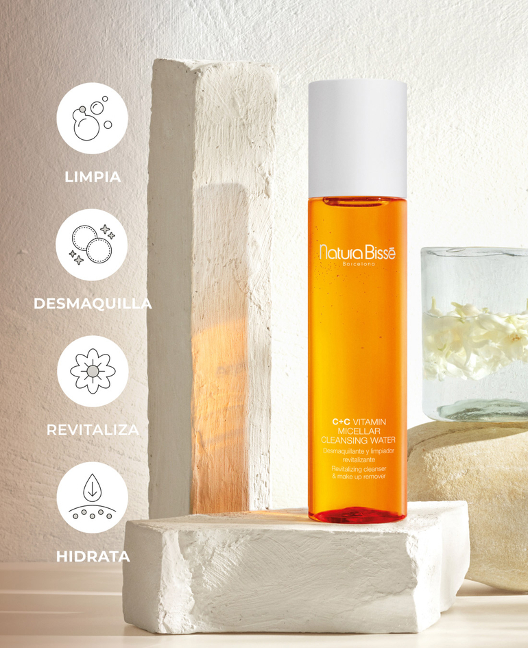 LIMPIA DESMAQUILLA REVITALIZA HIDRATA