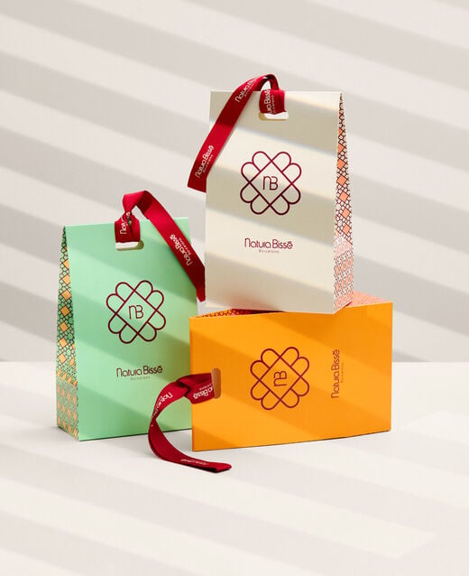 BRIGHTENING LITTLE LUXURIES