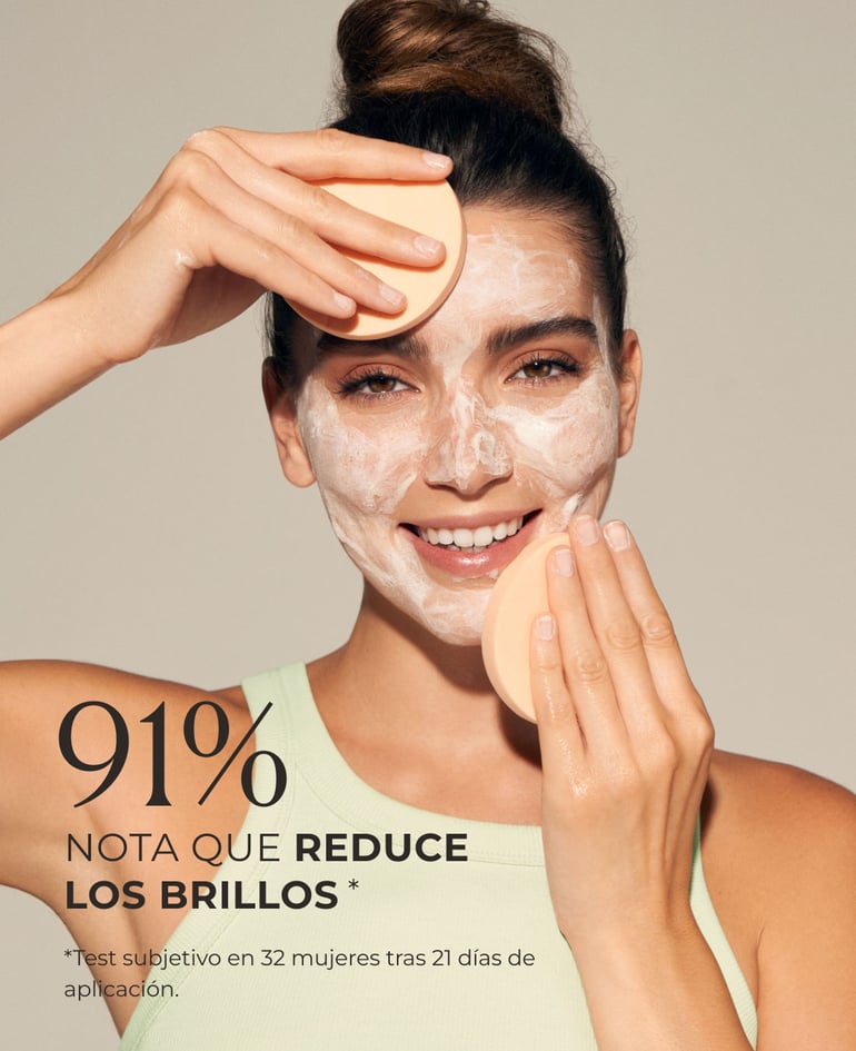 91% nota que reduce los brillos*  *Test subjetivo en 32 mujeres tras 21 días de aplicación.