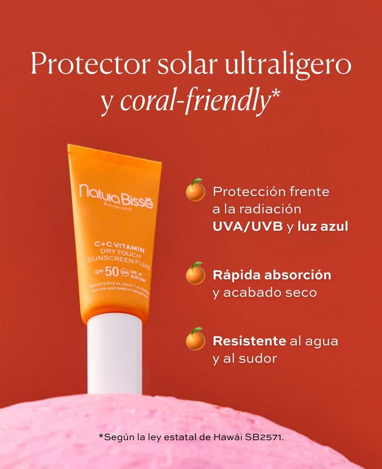 PROTECTOR SOLAR ULTRALIGERO Y CORAL-FRIENDLY*  ✓ Protección frente a la radiación UVA/UVB y luz azul ✓ Rápida absorción y acabado seco ✓ Resistente al agua y al sudor  *Según la ley estatal de Hawái SB2571.