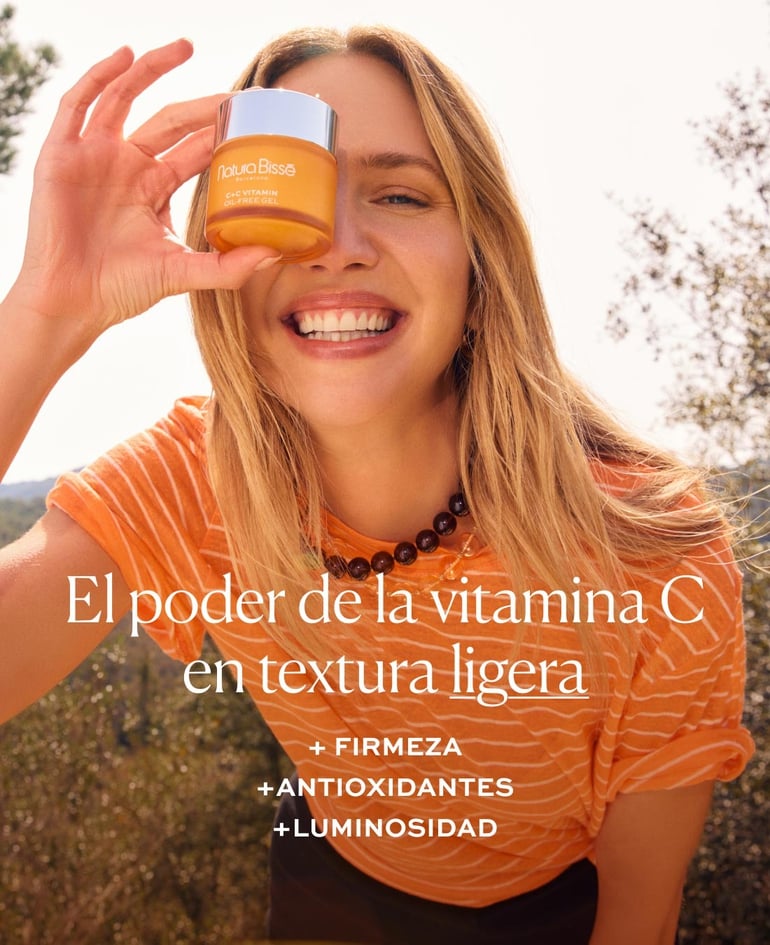 TODO EL PODER DE LA VITAMINA C EN TEXTURA LIGERA  + Firmeza + Antioxidantes + Luminosidad sin exceso de brillos