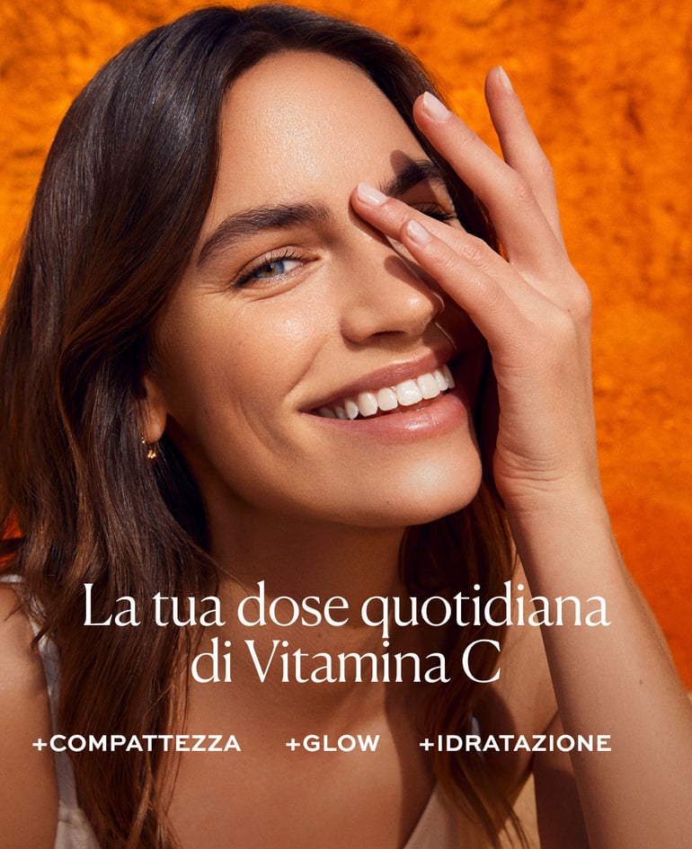 LA TUA DOSE QUOTIDIANA DI VITAMINA C ✓ Pi&ugrave; compattezza ✓ Pi&ugrave; glow ✓ Pi&ugrave; idratazione
