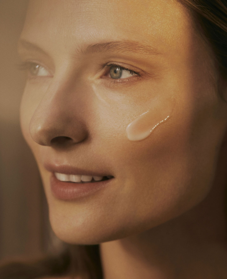 diamond extreme cream – light texture - Moisturisers - Natura Bissé
