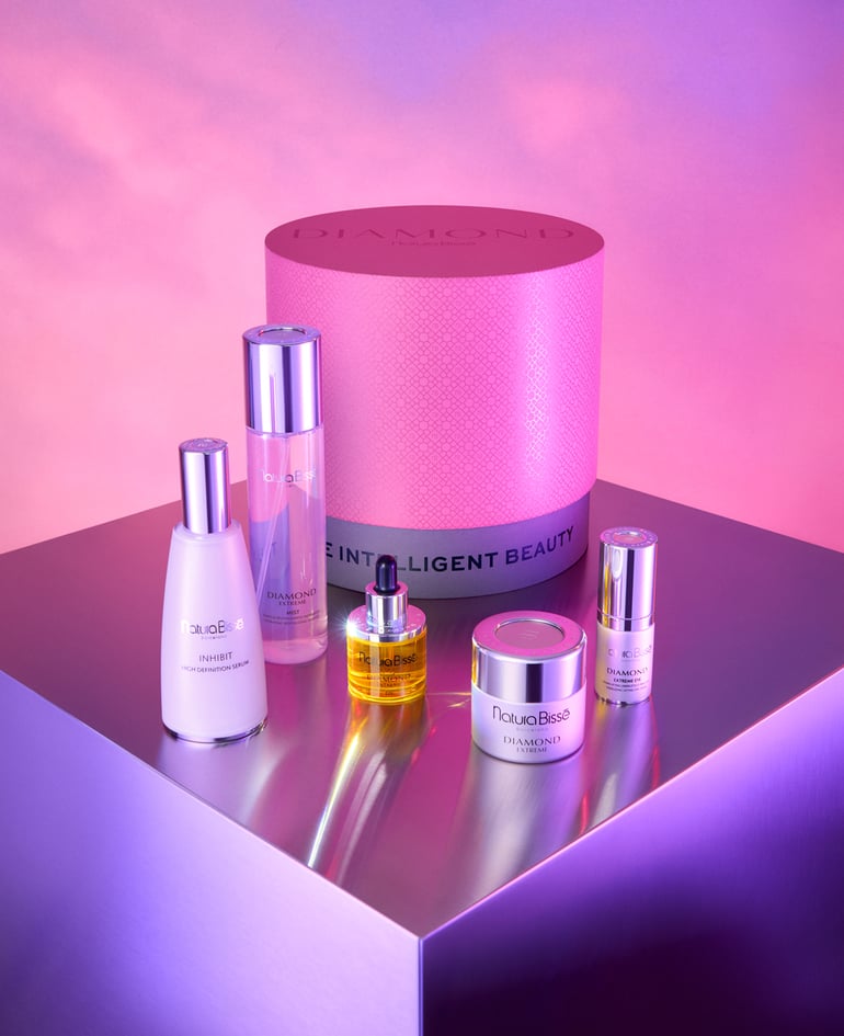 DIAMOND ANNIVERSARY LUXURY SET