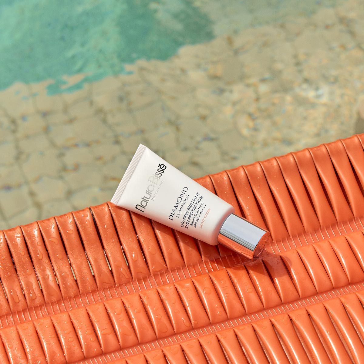 Diamond Luminous SPF to treat dark spots