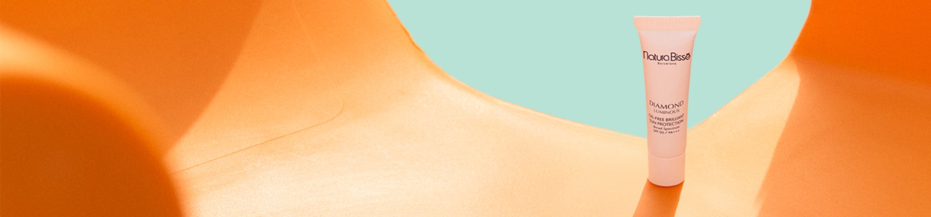 diamond-luminous-spf40