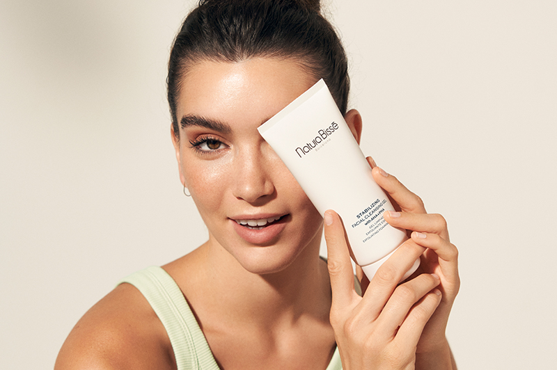 Facial cleansing gel + aha