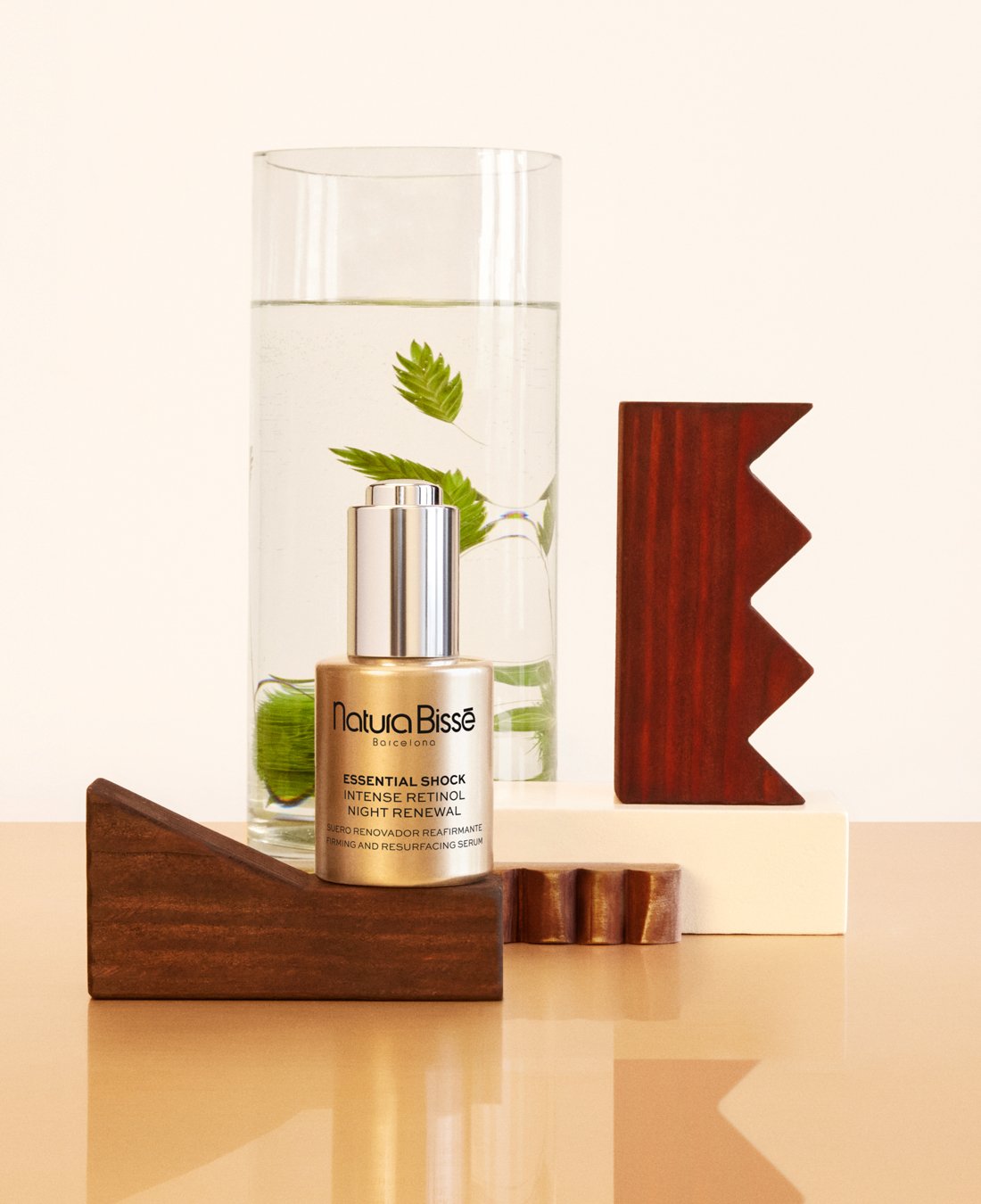 Essential Shock Intense Retinol Night Renewal – Natura Bissé